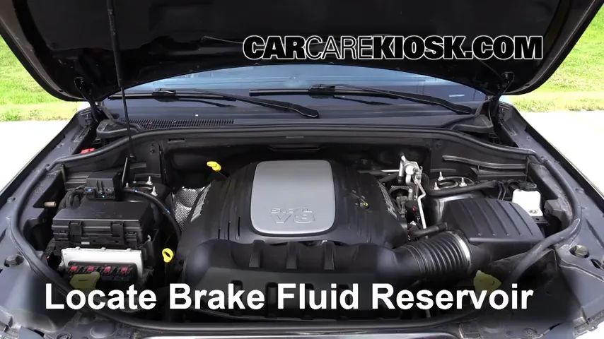 2012 Jeep Grand Cherokee Limited 5.7L V8 Brake Fluid